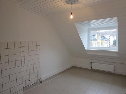 Foto - 2 Zimmer Dachgeschoßwohnung zur Miete in Bonn