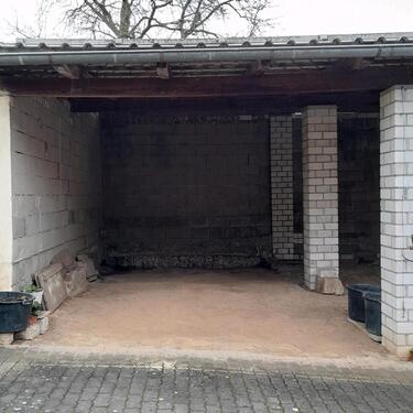 Foto - Überdachte Unterstellmöglichkeit z.B. für Wohnwagen