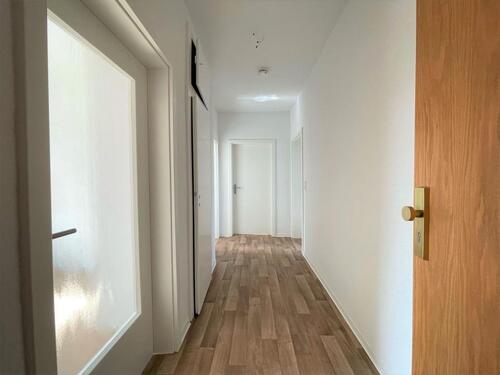 Foto - Helle, bezugsfertige 3-Zi-Whg - 476,00 EUR Kaltmiete,