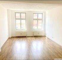 Tolle, helle 2-Zimmer-Wohnung, Balkon, in bester Lage, Altstadt Parchim