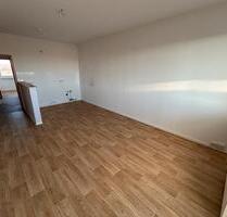 Ideal für die ganze Familie! Helle 4-Zimmer-Wohnung mit Balkon! - Halberstadt