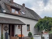 Foto - Doppelhaushälfte mit Garage, Garten in ruhiger Lage