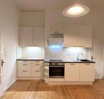 WG-geeignete 3,5-Zimmer-Wohnung, Altbau, Mitten am Puls der Stadt - Bielefeld WG-geeignete 3,5-Zimmer-Wohnung, Altbau, Mitten am Puls der Stadt - Bielefeld