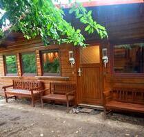 Hause und Wohnwagen - 28.500,00 EUR Kaufpreis, in Winsen (Luhe) (PLZ: 21423)