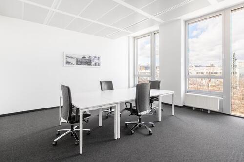 Foto - Privater Büroraum für 5 Person in Regus Altezza