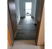 3 Zimmerwohnung in ruhigem 6-Familienhaus - Eisenberg (Pfalz)