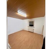 Ein-Zimmerwohnung zu vermieten ab sofort, begehrte Lage in Weiden - Weiden in der Oberpfalz