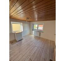 6-Zimmerwohnung - 1.200,00&nbsp;EUR Kaltmiete, ca.&nbsp; 167,00&nbsp;m&sup2; in Uttenweiler (PLZ: 88524)