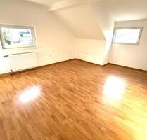 Mietwohnung (3 - 4 Zimmer) mit Stellplatz, Garten und Keller ❗️ - Köln Mülheim