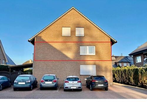 Foto - Attraktive 4-Zimmer Eigentumswohnung mit Balkon zzgl Kellerraum