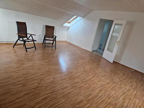 Foto - 2-Zimmer Dachgeschosswohnung in Pattensen – ruhig & gemütlich