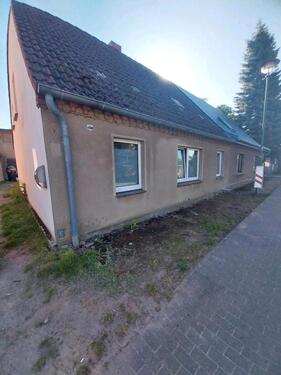 Foto - Halbhaus 120qm mit Garage und Stall