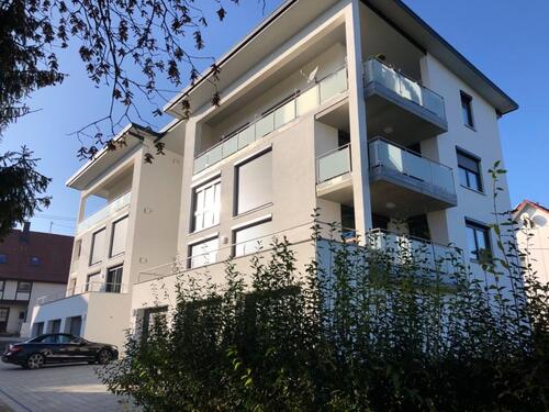 Foto - Sonnige 3 Zimmer Wohnung - 1.150,00&nbsp;EUR Kaltmiete, ca.&nbsp; 105,00&nbsp;m&sup2;