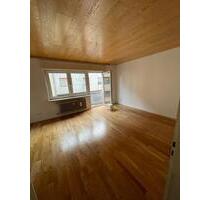 Frisch renovierte 1-ZKB in Homburg-Schwarzenbach – ruhig im Grüne