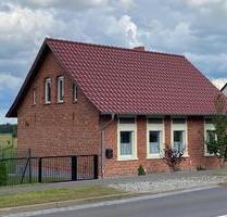 Einfamilienhaus mit Garten und Carport in Jatznick zu vermieten - Pasewalk