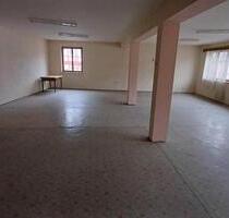 Helle und großzügige Lagerfläche in Waldkappel zu vermieten