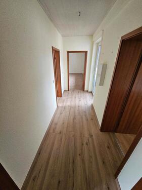 Foto - 5 Zimmer Etagenwohnung in Gau-Bickelheim