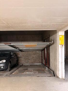 Foto - Tiefgaragenstellplatz in der Oststadt nahe Durlacher Tor
