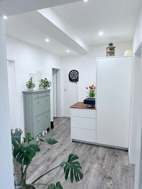 Foto - Moderne 3 Zimmer Wohnung-1.OG mit Stellplatz+Keller ab 1.8 frei