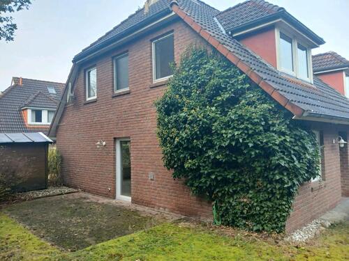 Foto - Aurich Egels: Gemütliches Reihenendhaus in Südlage direkt am Wald