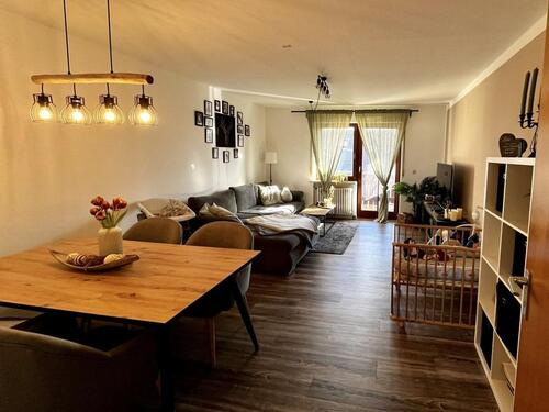 Foto - Sonnige und zentrumsnahe 3 Zimmer Wohnung in Gerolzhofen ab 01.05