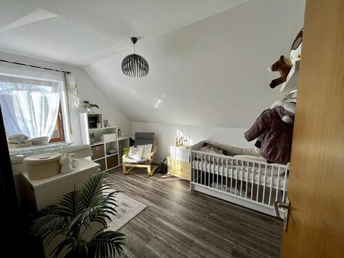 Foto - 3 Zimmer Dachgeschoßwohnung zur Miete in Gerolzhofen
