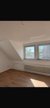 Foto - Dachgeschoßwohnung in Garbsen zur Miete