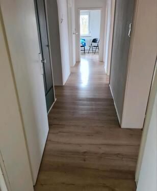 Foto - 4Zimmer Wohnung (Anzeige bitte richtig lesen)