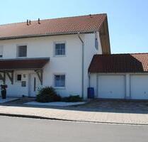 Doppelhaushälfte in Tüssling zu vermieten - Tüßling