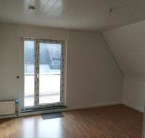 Mietwohnung Zweifamilienhaus - 650,00 EUR Kaltmiete, in Bielefeld (PLZ: 33729) Heepen