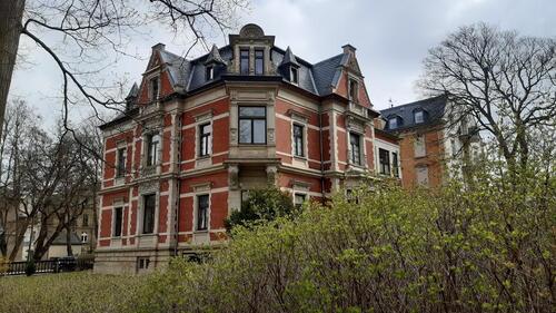 Foto - 3 Zimmer Wohnung 71 m² zweites OG in gepflegter Gründerzeit-Villa