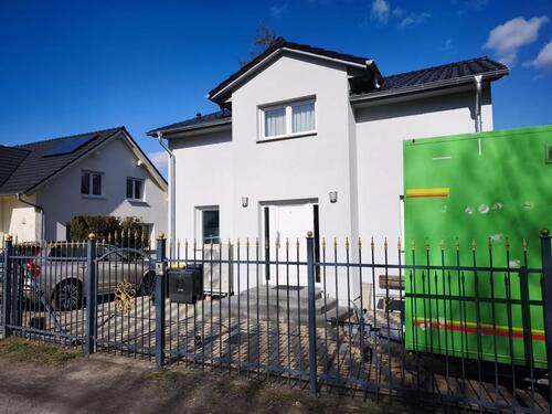 Foto - 9 Zimmer Einfamilienhaus zum Kaufen in Berlin
