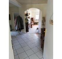 Bezugsfreie 3-Zimmer-Wohnung mit Balkon und Stellplatz - Niederzier