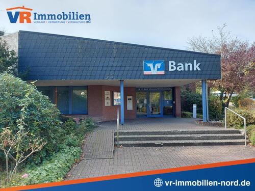 Foto - Gut durchdachtes, ehemaliges Bankgebäude mit 10 Stellplätzen