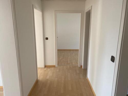 Foto - helle 3-Zimmer-Wohnung mit Balkon in zentraler Lage