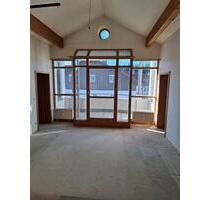 3-Zimmer-DG-Wohnung mit Balkon befristet zu vermieten - Traunstein