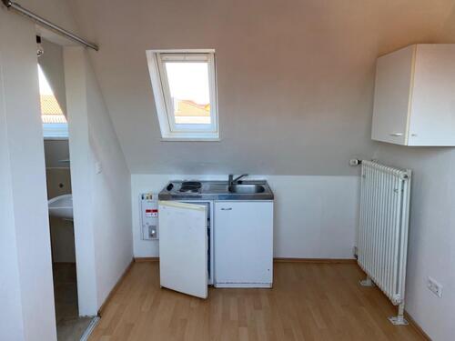 Foto - 1 Zimmer Dachgeschoßwohnung zur Miete in Brackenheim