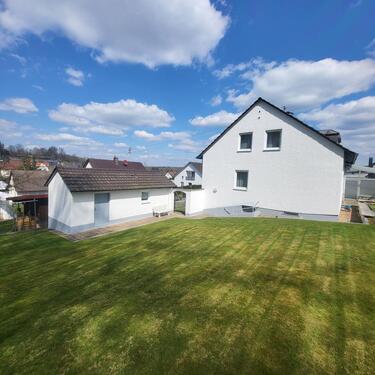 Foto - Geräumiges 5-Zimmer-Haus in Krumbach mit großem Grundstück