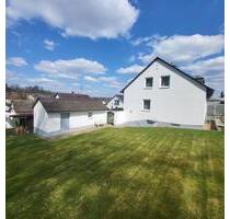 Geräumiges 5-Zimmer-Haus in Krumbach mit großem Grundstück - Krumbach (Schwaben)