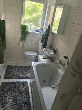 Foto - Helle 1-Zimmer-Wohnung (40m2) zur Zwischenmiete - 6 Monate, 700€
