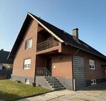 Zweifamilienhaus in Hofgeismar-Hümme provisionsfr. Gasheizung neu