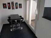 Foto - Privatverkauf: Helle 2-Zimmer-DG-Wohnung mit Loggia & Stellplatz