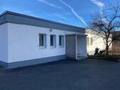 Foto - Gewerbehalle mit Büroräumen,zentr. Lage Teil o.Komplettvermietung