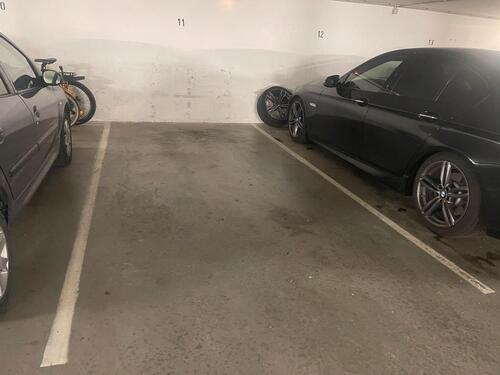 Foto - Tiefgaragenstellplatz (kein Duplex) – Bahnhofstraße