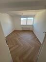 Foto - Moderne 3,5 Zimmer, 74qm, Klima, Einbauküche, DG