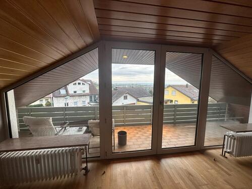 Foto - Helle idyllische 2,5-Zimmer Studio-Wohnung mit Loggia Herrenberg