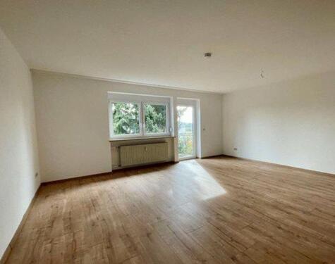 Foto - 1 Zimmer Wohnung mit Balkon - 290,00&nbsp;EUR Kaltmiete, ca.&nbsp; 44,00&nbsp;m&sup2;