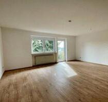 1 Zimmer Wohnung mit Balkon - 290,00&nbsp;EUR Kaltmiete, ca.&nbsp; 44,00&nbsp;m&sup2; in Neunkirchen (PLZ: 66538)