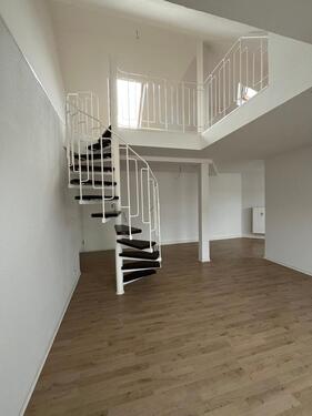 Foto - Wohnen über den Dächern von Chemnitz – 2-Raum-Maisonette im DG