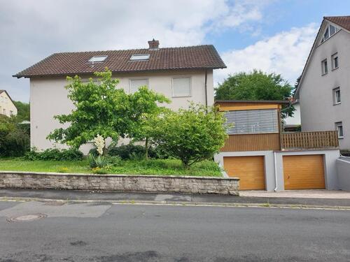 Foto - Erdgeschosswohnung mit Garten - 990,00 EUR Kaltmiete,